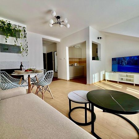 Apartament Wisteria Пшемишъл Екстериор снимка