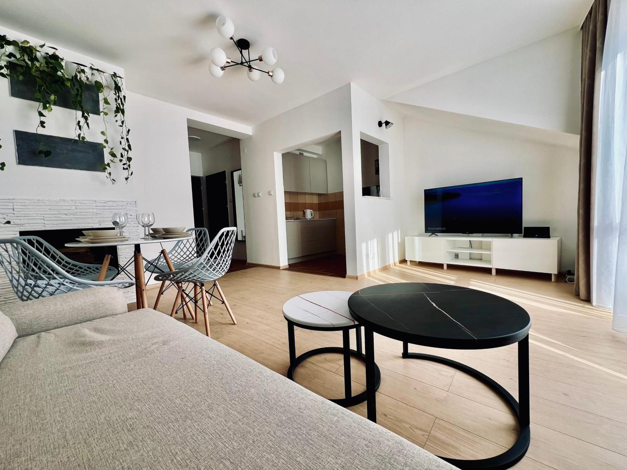 Apartament Wisteria Пшемишъл Екстериор снимка